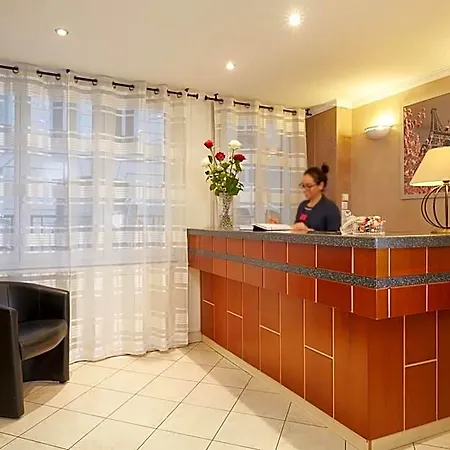 Viator Hotel