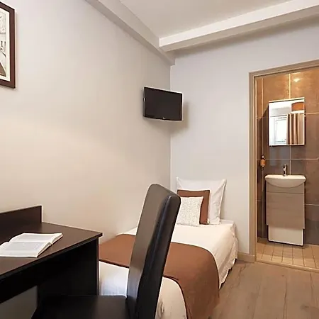 Viator Hotel Parigi