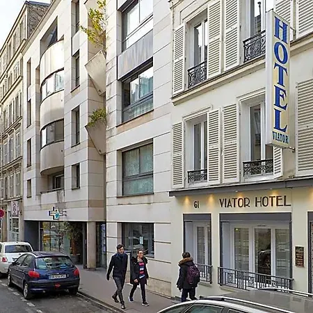 Viator Hotel *