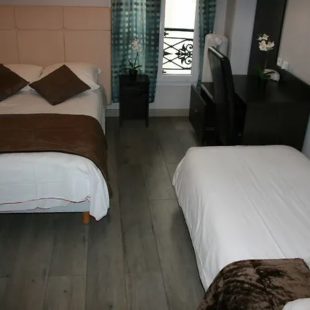 Viator Hotel