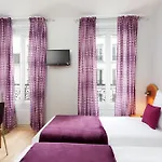 Viator Hotel