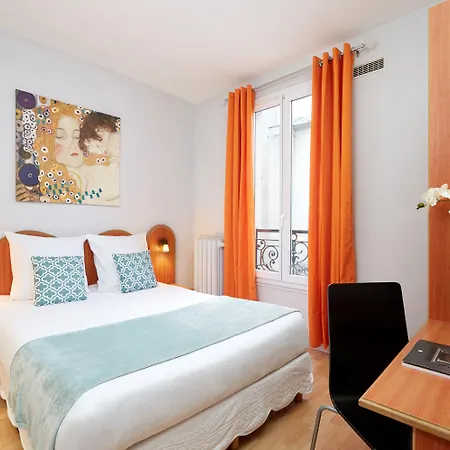Viator Hotel