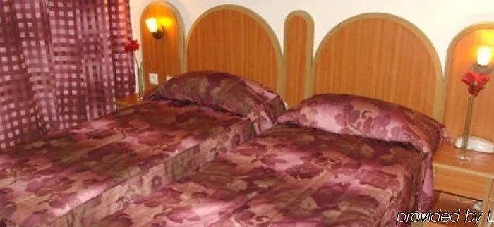 Viator Hotel